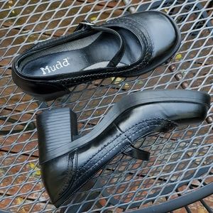 90s vibe Mudd platform Mary Jane